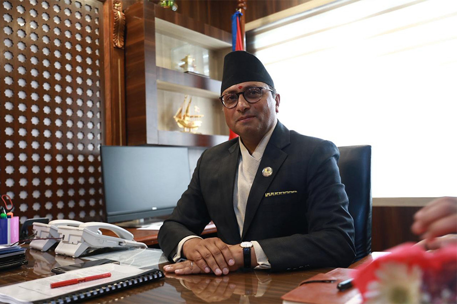 अर्थमन्त्री डा. वाग्लेले सम्हाले पदभार‚ राजस्व अनुसन्धान विभाग र १५ ओटा ऐन खारेज गर्नेलगायत निर्णय गरे