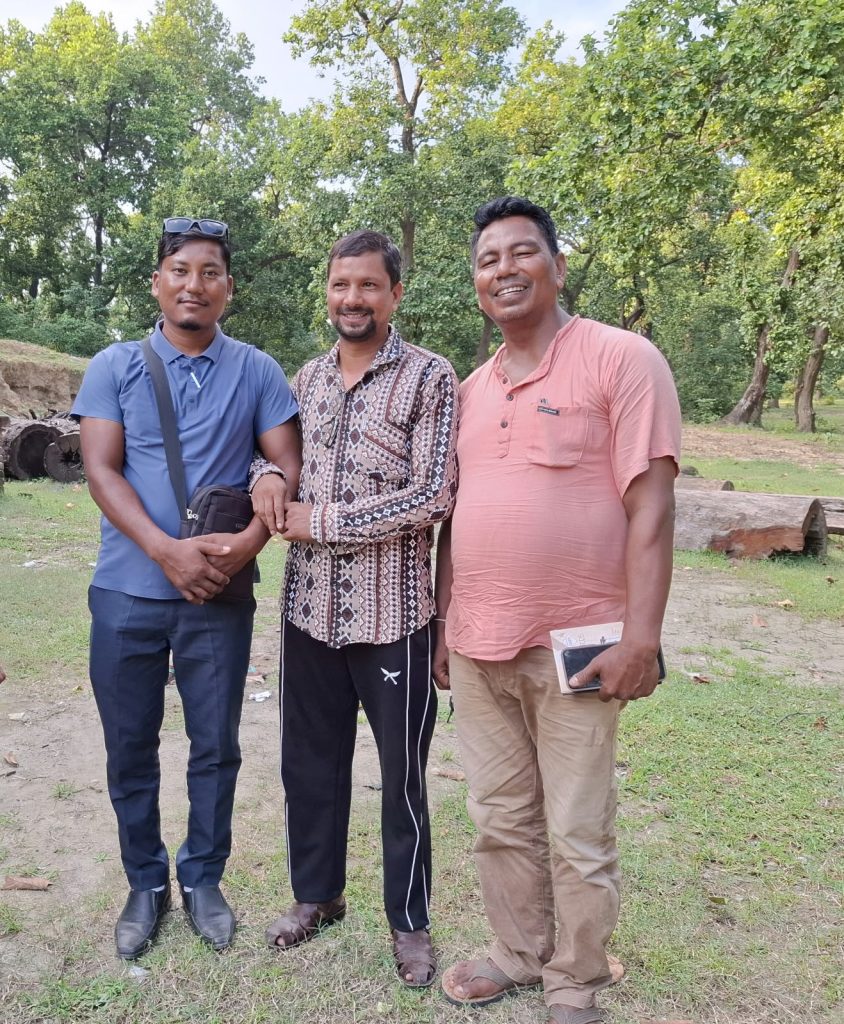 लालझाडीमा रास्वपाको चुनावी सरगर्मी: तीन ‘खरो’ युवा समाजसेवी बीच महाभिडेन्त, कसले मार्ला बाजी?